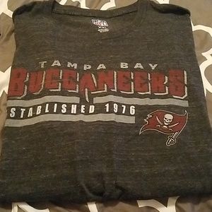 Gray Tampa Bay Buccaneers mens shirt size 2XL
